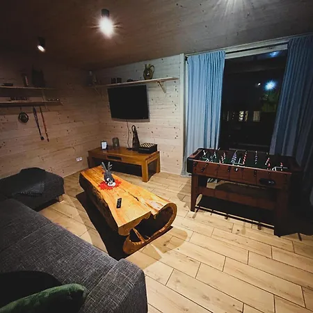 R Chalet *