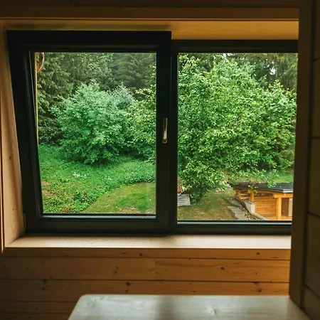 Chalet R
