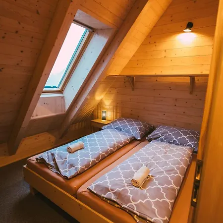 R Chalet