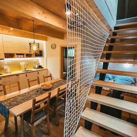 R Chalet